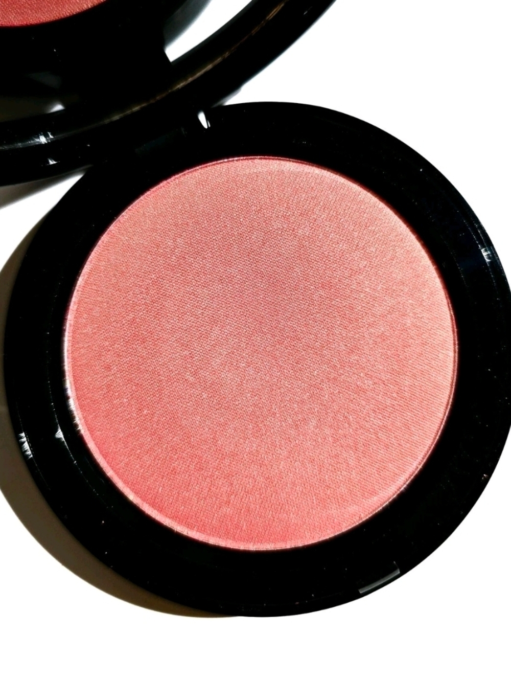Bobbi Brown Illuminating Bronzing Powder Santa Barbara New LE